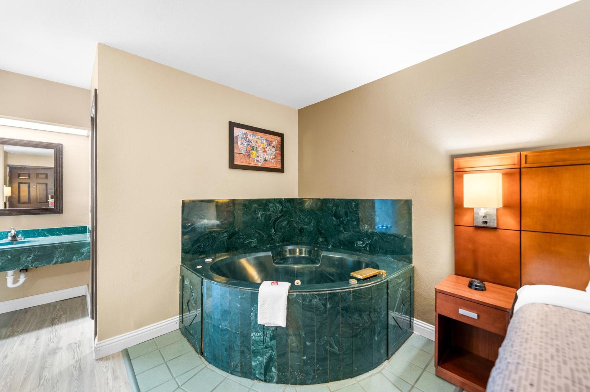 Econo Lodge Texarkana I-30 Екстер'єр фото